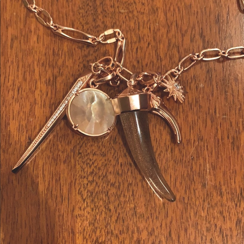 Kendra Scott Necklace